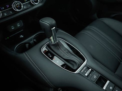 New 2026 Honda HR-V EX-L image 26