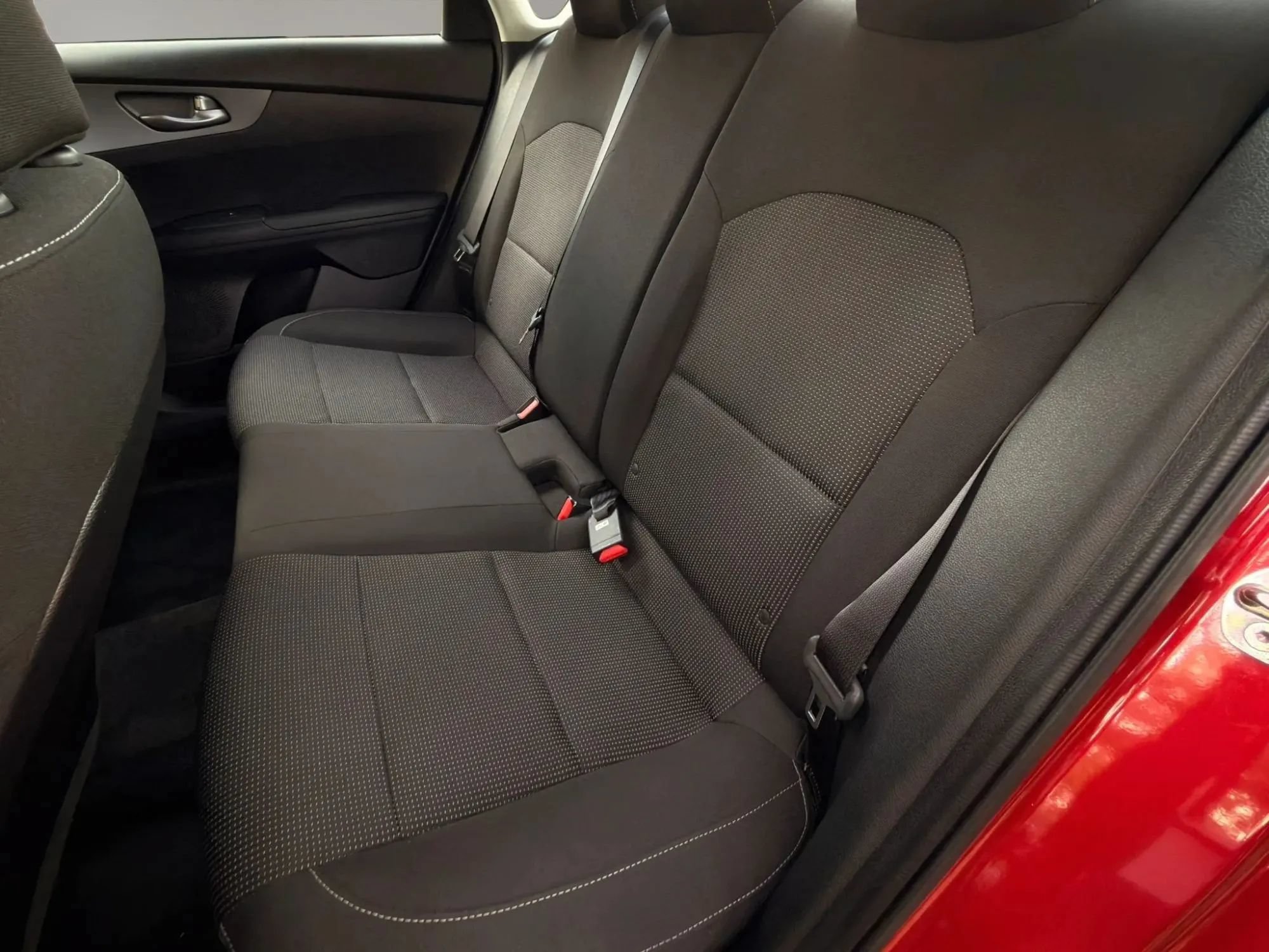 Used 2020 Kia Forte LXS FWD image 16