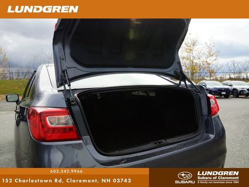 Used 2017 Subaru Legacy 2.5i Limited image 15