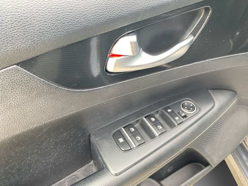 Used 2020 Kia Forte GT-Line w/ GT-Line Premium Package FWD image 23