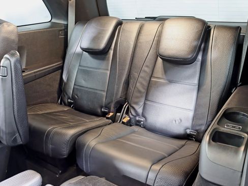 Used 2022 Mercedes-Benz GLS 450 4MATIC image 37