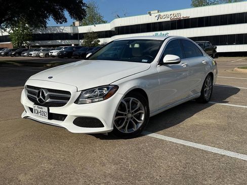 Used 2015 Mercedes-Benz C 300 Sedan image 2
