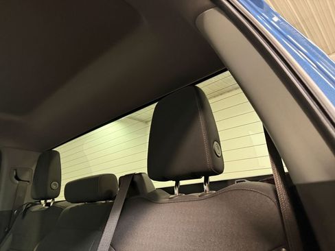 Used 2021 Chevrolet Silverado 1500 LT w/ Z71 Off-Road Package image 9