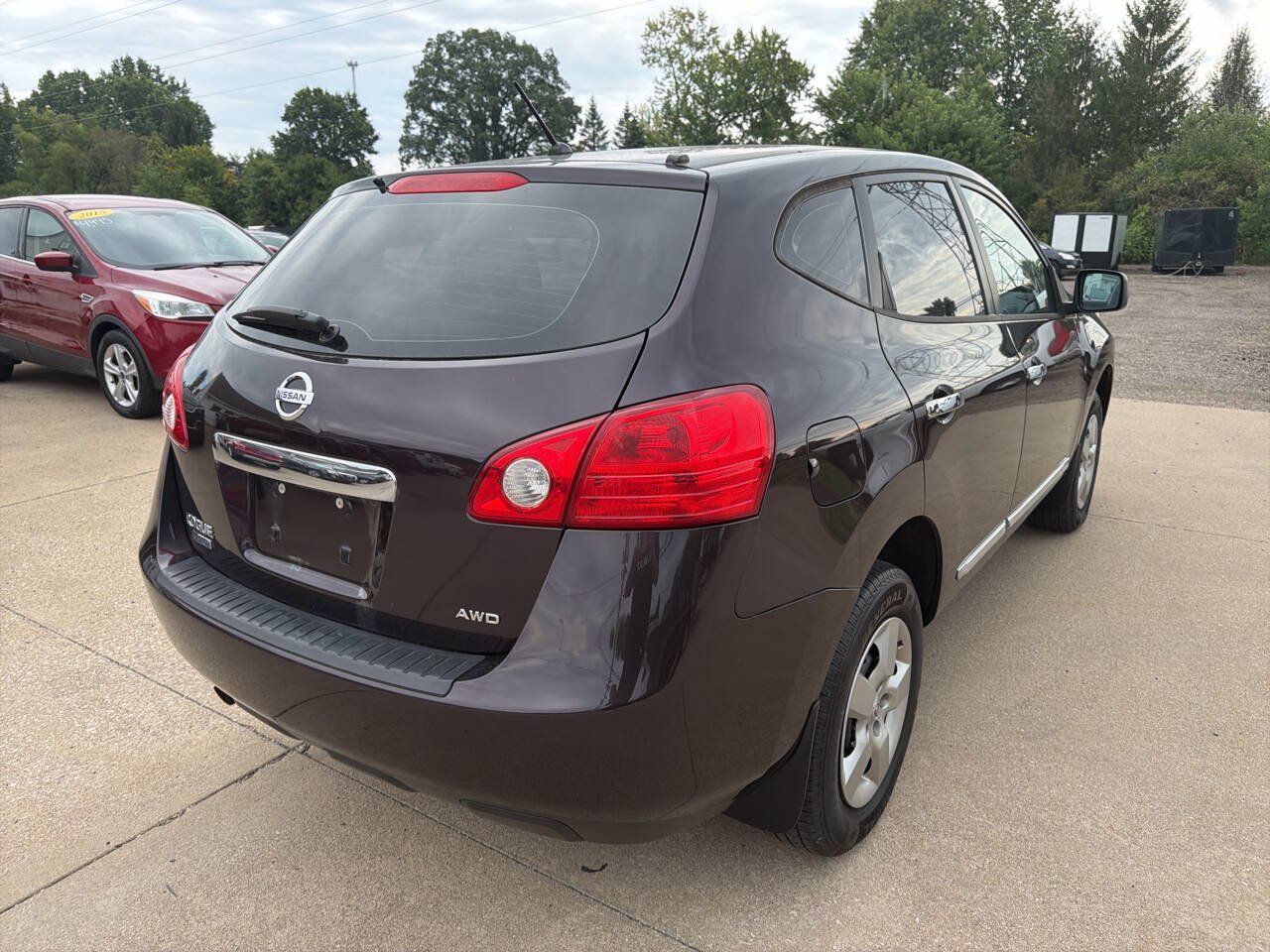 Used 2015 Nissan Rogue S AWD/4WD image 4