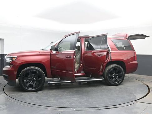 Used 2017 Chevrolet Tahoe Premier AWD/4WD image 58
