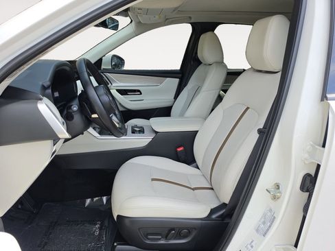 Used 2024 MAZDA CX-90 3.3 Turbo w/ Premium Plus Pkg image 9