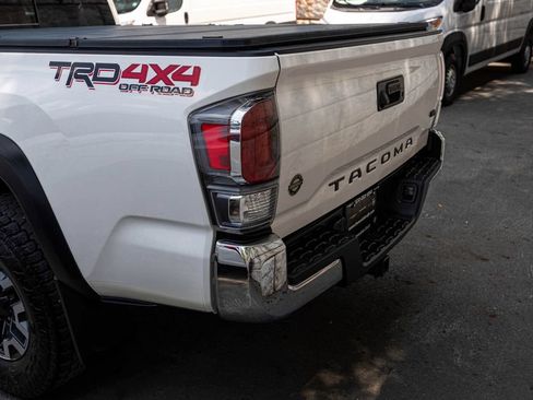 Used 2021 Toyota Tacoma TRD Off-Road AWD/4WD image 34