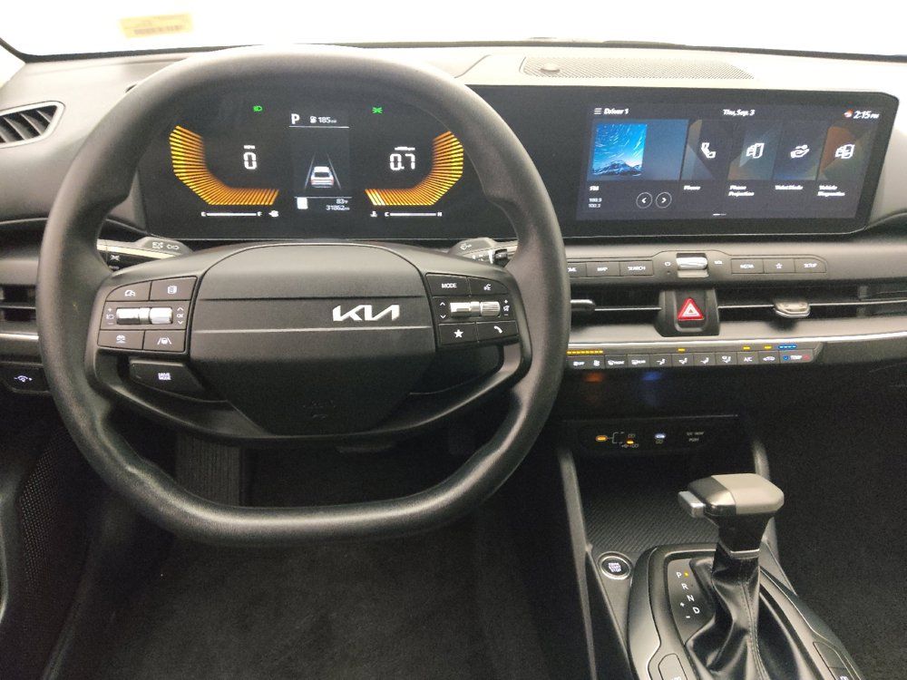 Used 2025 Kia K4 FWD image 22