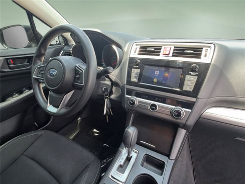 Used 2018 Subaru Legacy 2.5i AWD/4WD image 15