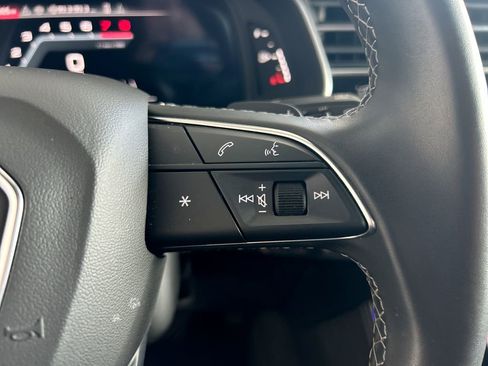 Used 2025 Audi Q7 3.0T Premium Plus image 19