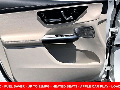 Used 2023 Mercedes-Benz GLC 300 4MATIC image 19