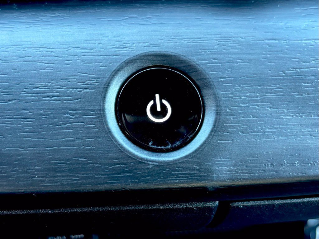 Certified 2023 Nissan Ariya FWD image 19