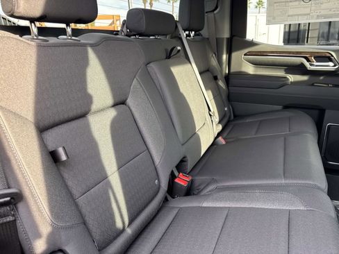 New 2026 GMC Sierra 1500 Elevation image 25