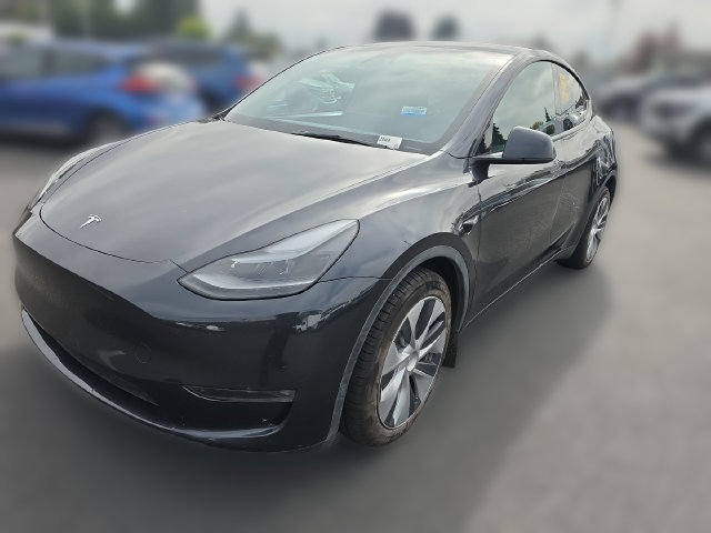 Used 2024 Tesla Model Y Long Range AWD/4WD image 11