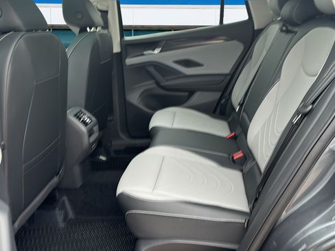 New 2026 Volkswagen Tiguan SE AWD/4WD image 15