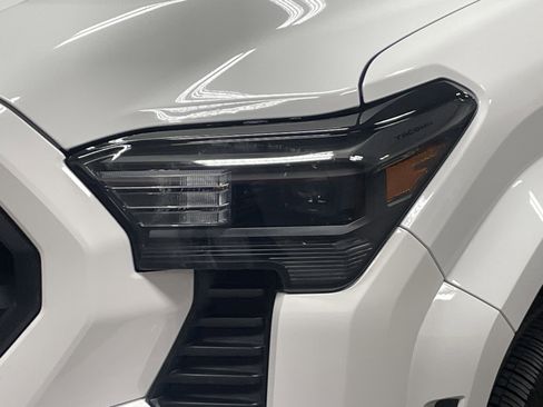 Certified 2024 Toyota Tacoma SR5 image 6