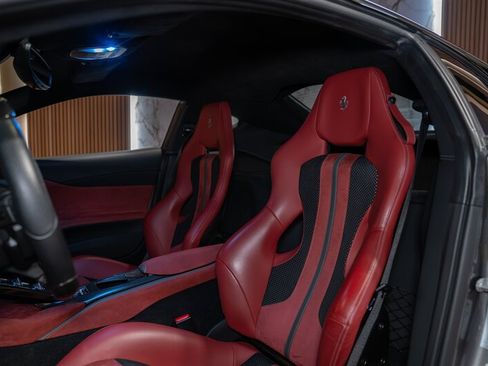 Used 2019 Ferrari 812 Superfast RWD image 20