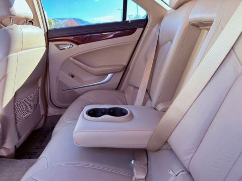 Used 2010 Cadillac CTS Luxury image 19