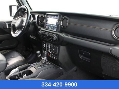 Used 2021 Jeep Wrangler Unlimited Sahara image 23