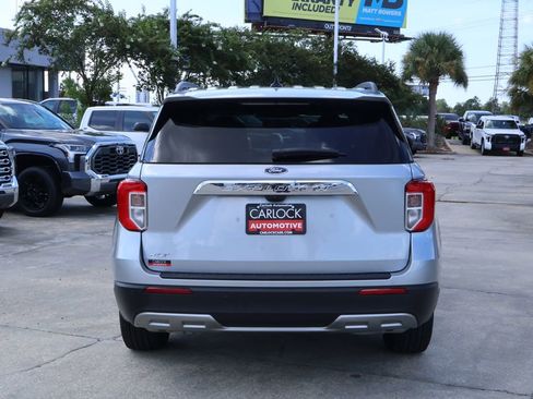 Used 2023 Ford Explorer XLT w/ Equipment Group 202A image 21
