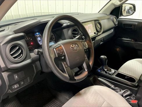 Used 2022 Toyota Tacoma SR image 14