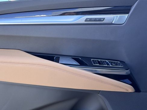 New 2026 Cadillac Escalade ESV Luxury w/ LPO, Radiant Package image 12