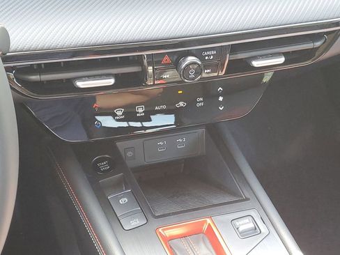 New 2025 Nissan Kicks SR image 20