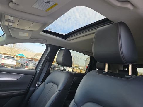 Used 2024 MAZDA CX-90 Plug-In Hybrid w/ Preferred image 13