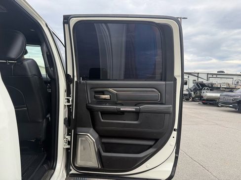 Used 2019 RAM 2500 Limited image 18
