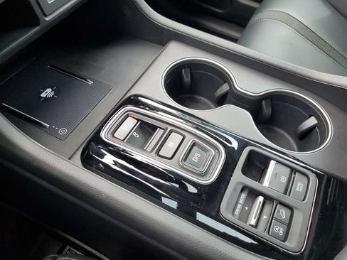 Certified 2025 Honda Pilot EX-L image 22