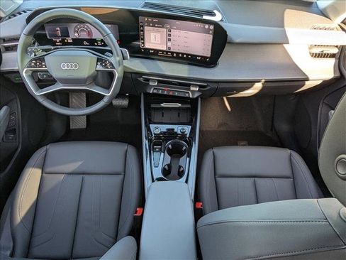 New 2026 Audi Q3 quattro 2.0T AWD/4WD image 14