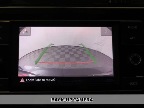 Used 2023 Volkswagen Tiguan S FWD image 4