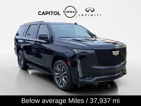 Used 2023 Cadillac Escalade Sport image 4