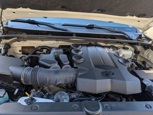 Used 2019 Toyota 4Runner Limited AWD/4WD image 24