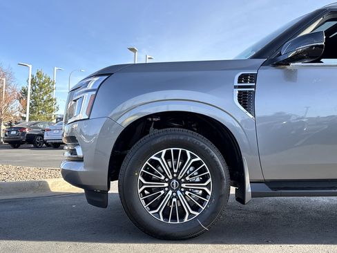 New 2026 Nissan Armada Platinum w/ Convenience Package AWD/4WD image 8