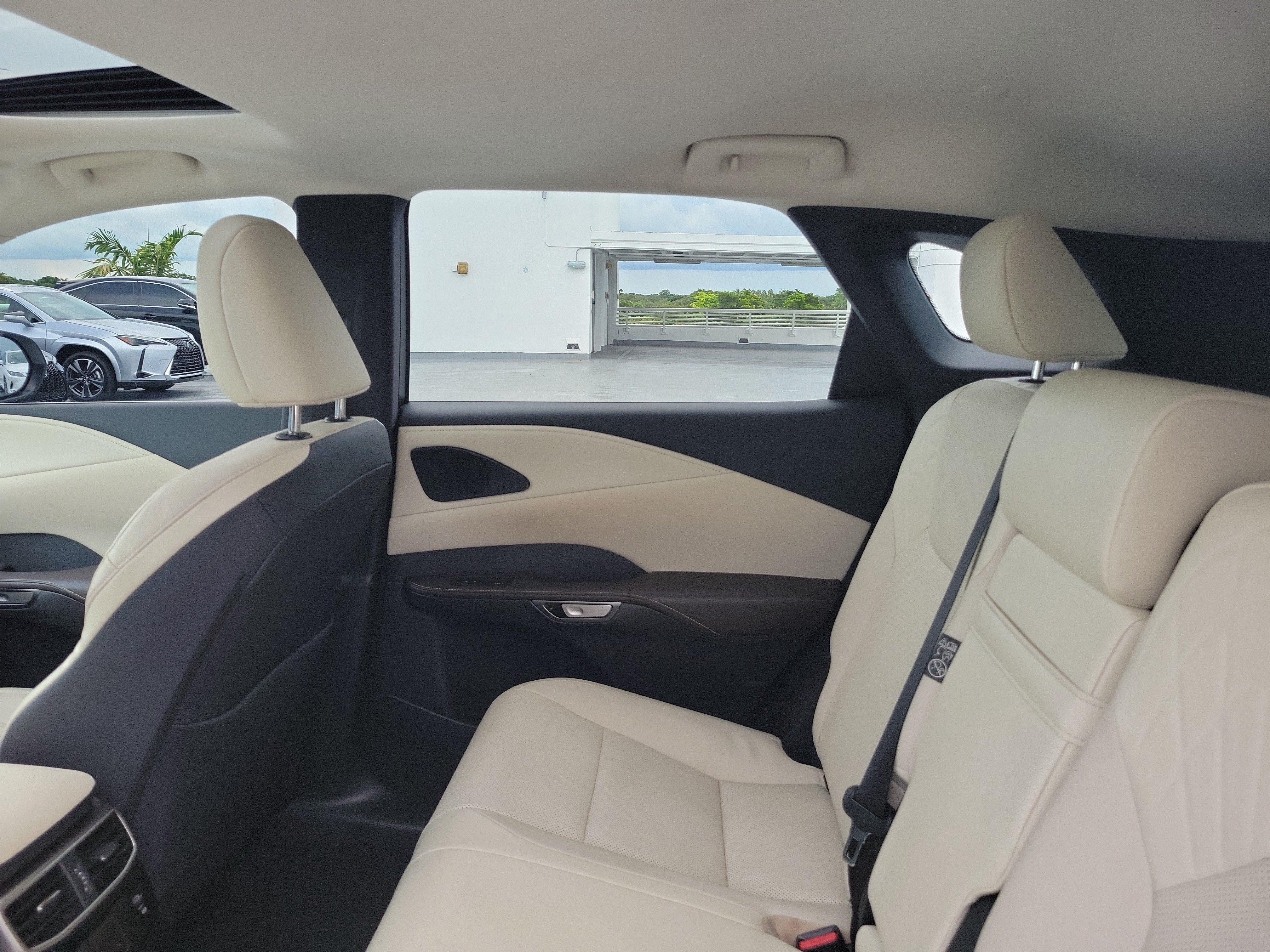 Certified 2024 Lexus RX 350 Premium w/ Accessory Package (K3) FWD image 13