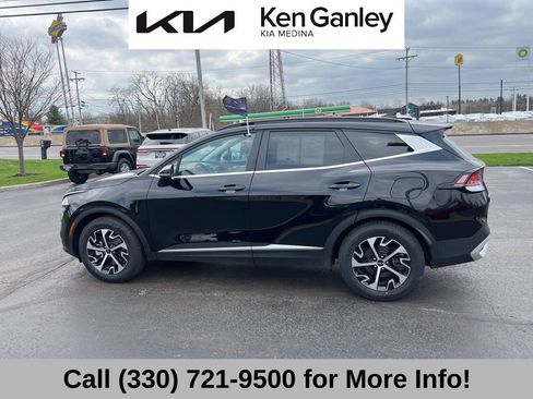 Certified 2025 Kia Sportage EX w/ Premium Package image 16