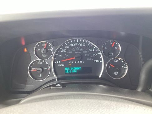 New 2025 Chevrolet Express 2500 Work Van image 27