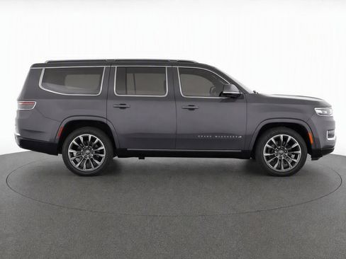 Used 2022 Jeep Grand Wagoneer Series II w/ Premium Group II AWD/4WD image 8