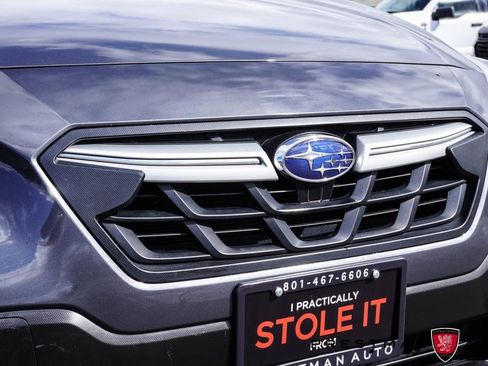 Used 2022 Subaru Crosstrek 2.5i Limited w/ Moonroof Package 2 image 15