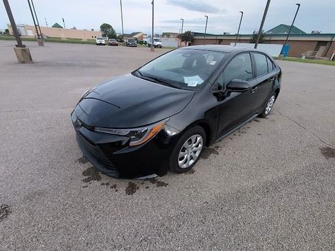 Certified 2025 Toyota Corolla LE w/ Convenience Package FWD image 15