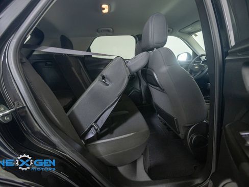 Used 2021 Chevrolet TrailBlazer LT w/ Convenience Package FWD image 37