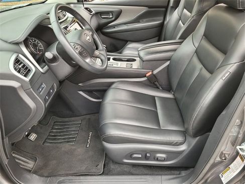 Used 2024 Nissan Murano SV image 10