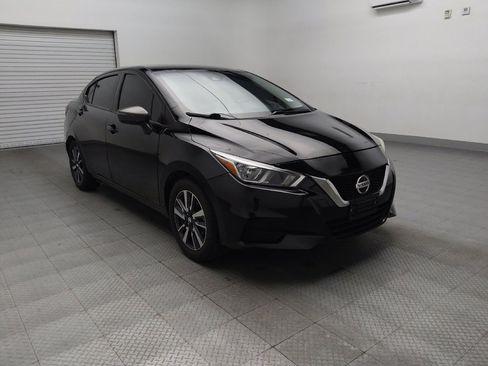 Used 2021 Nissan Versa SV image 13