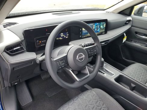 New 2026 Nissan Kicks SV image 11