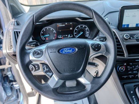 Used 2019 Ford Transit Connect XLT image 15