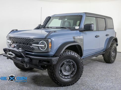 Used 2023 Ford Bronco Everglades AWD/4WD image 3
