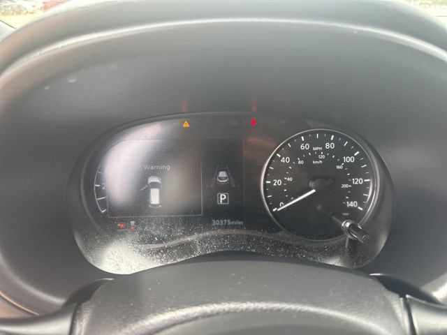 Used 2024 Nissan Kicks SR FWD image 19