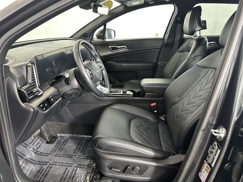 Used 2024 Kia Sportage X-Line w/ X-Line Premium Package image 6