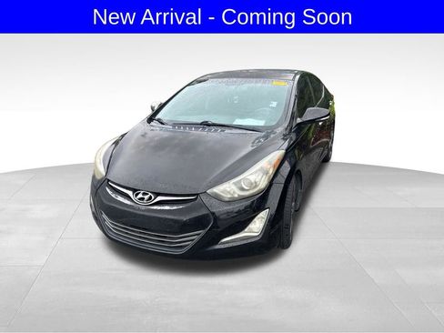 Used 2015 Hyundai Elantra Limited image 1